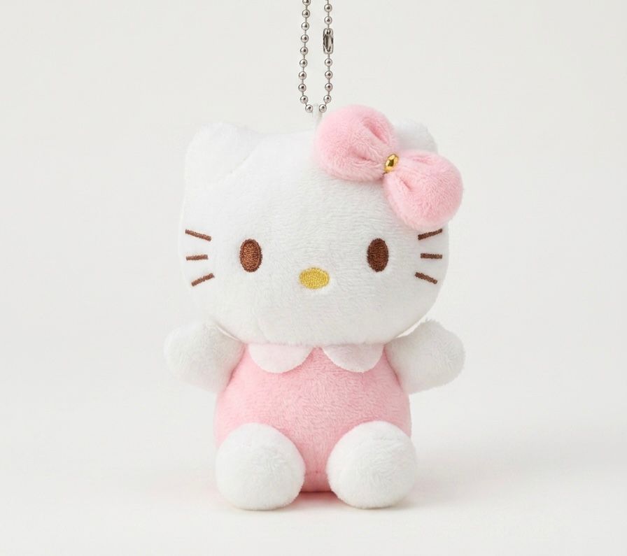 hello kitty keychain